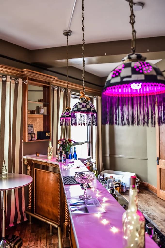 Professional bartender at Nineteen 25 Denver Private Event Venue